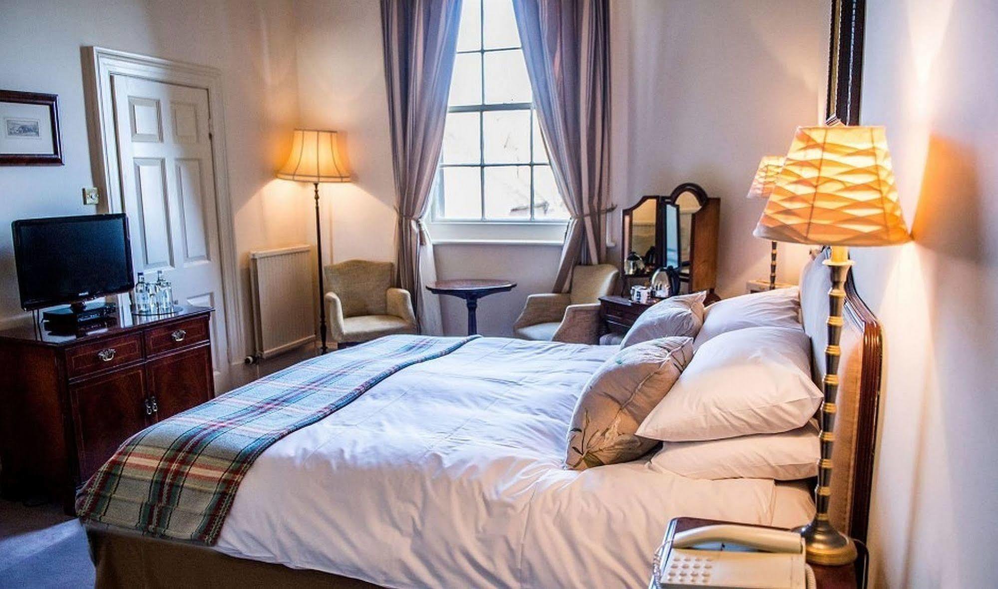 The Elms Hotel & Spa Abberley Bagian luar foto